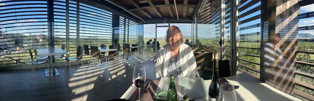 ATXA IGARZA JUAN IGNACIO Y RIQUEME BARCELO ANGELA SC_Etxauri_slider_image_3