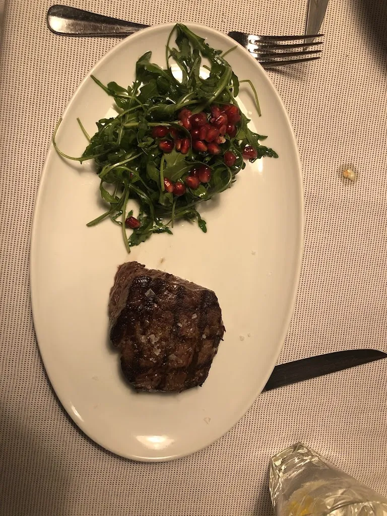 Samantha cruz_Verdura & Brasa_Espronceda_review