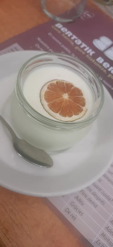 Leonardo R_Elutsa Ostatua Restaurante Estanco_Etxalar_review