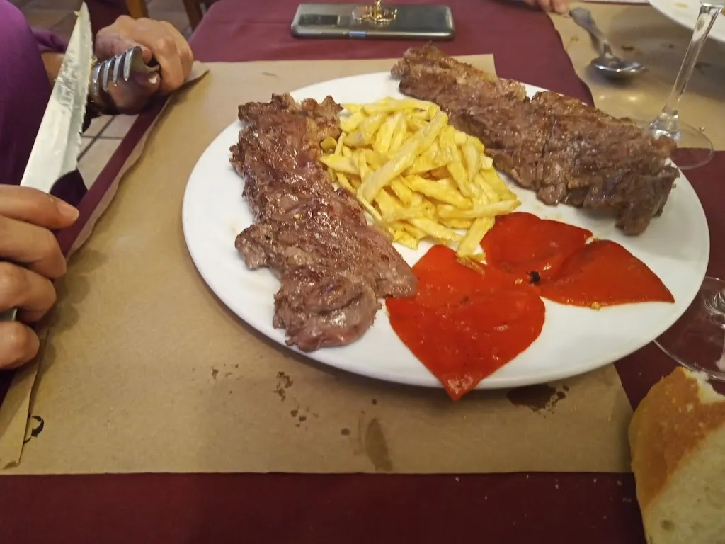 jose mari Colomo_Elutsa Ostatua Restaurante Estanco_Etxalar_review