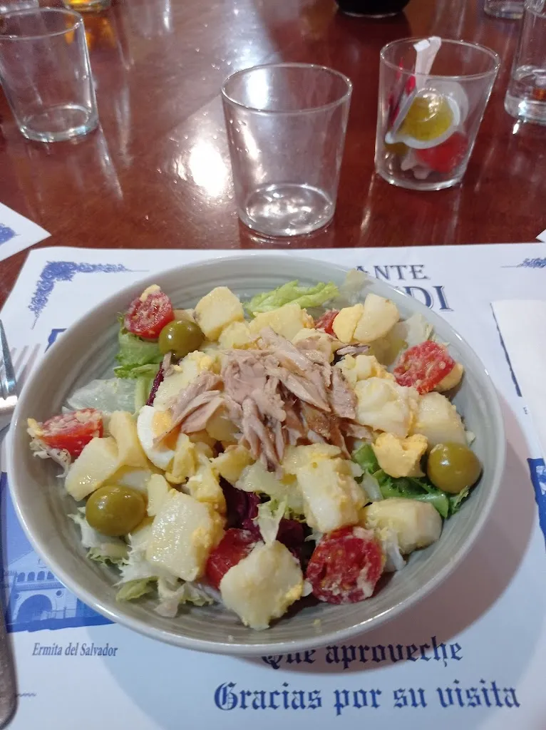 Santi Rodriguez_Restaurante Garmendí_Falces_review