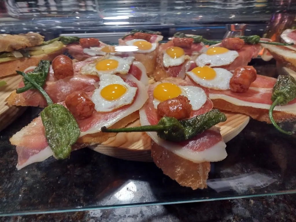 Bar Rubio_Falces_slider_image_2