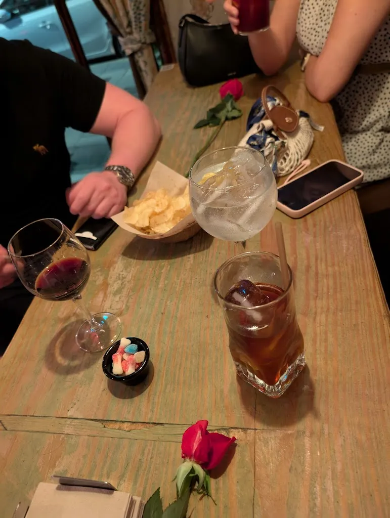 Craig Howie_Pajaritos mojados_Galar_review