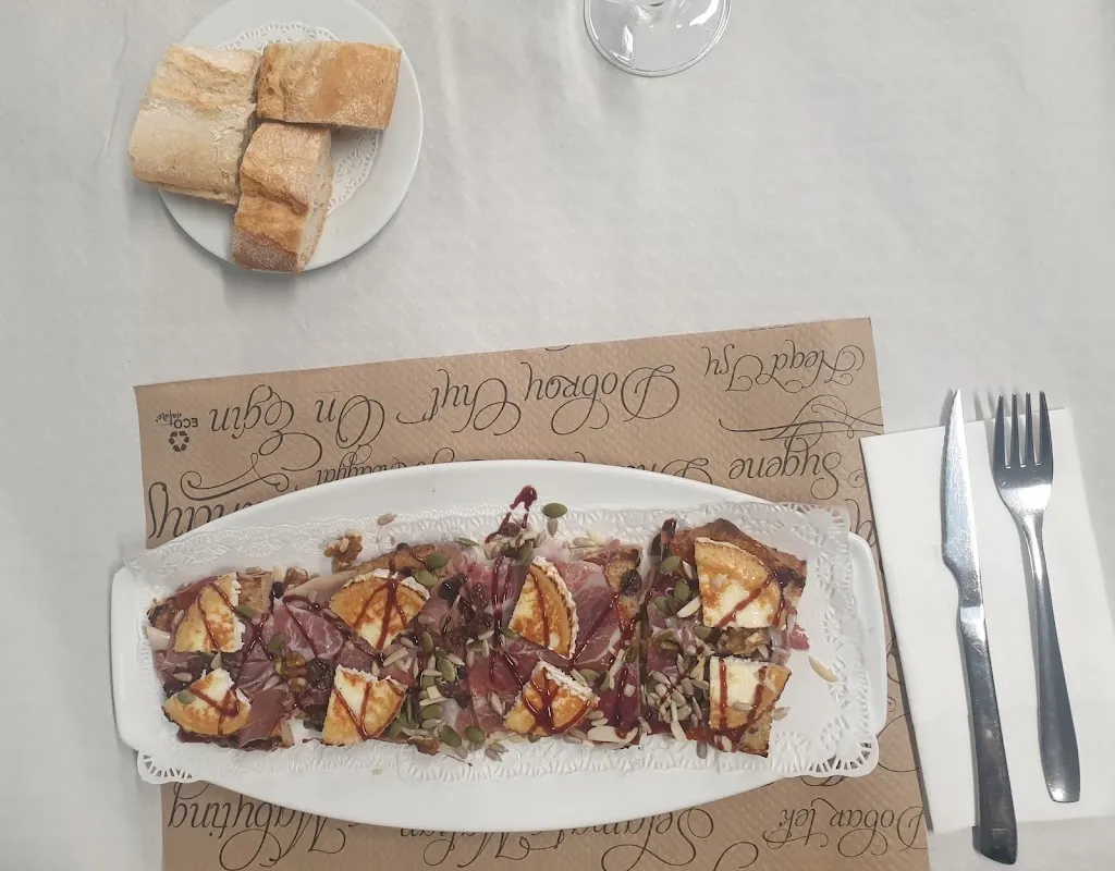 Menu_Bar Instalaciónes deportivas Zizur Mayor / Kirol instalazioen taberna_Cizur_image_6