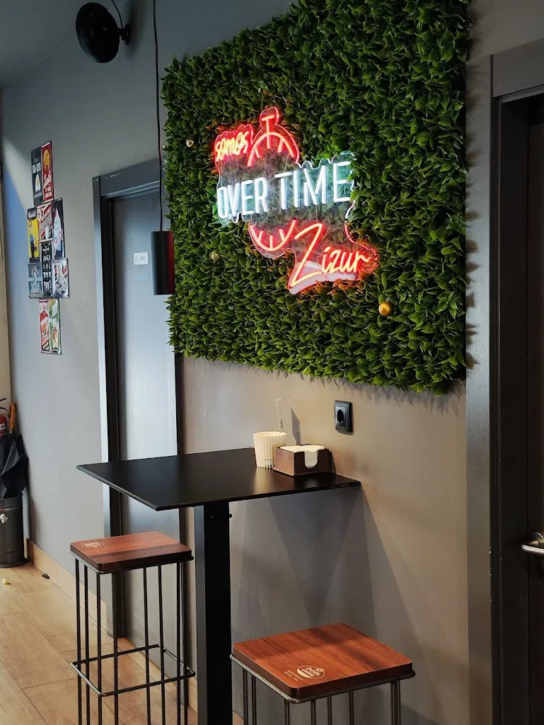 Sergio López_Bar Over Time_Cizur_review