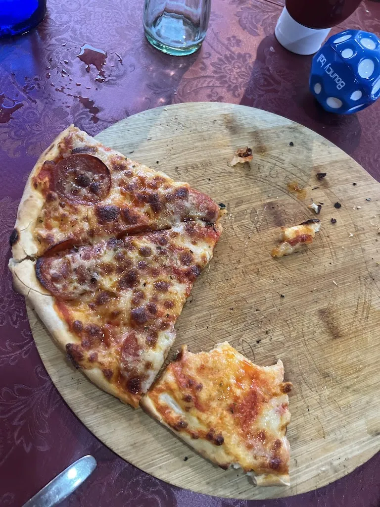 Kayleigh Hallcup_Golden Curry_San Miguel de Salinas_review