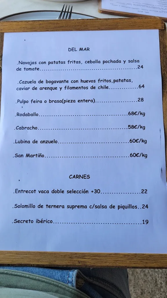Menu_Restaurante Mar De Fondo _Cabana de Bergantiños_image_1