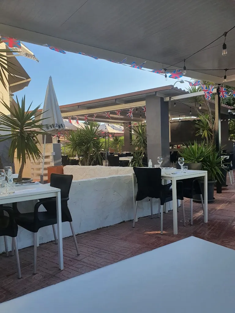Pimientos Restaurant, Terrace & Wine Shop restaurant in San Miguel de Salinas