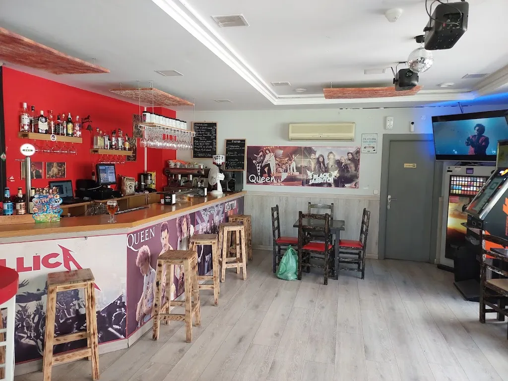 Adara Taberna / Bar restaurant in Cizur