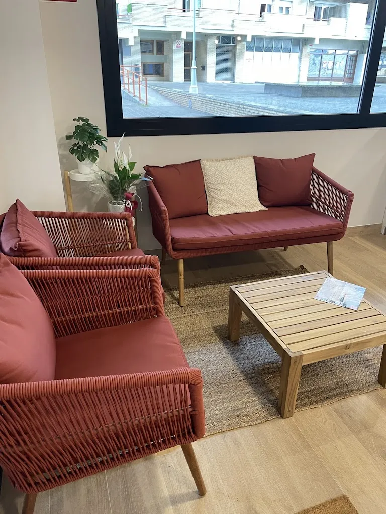 ANA CIRIZA_LaLeti_Cizur_review