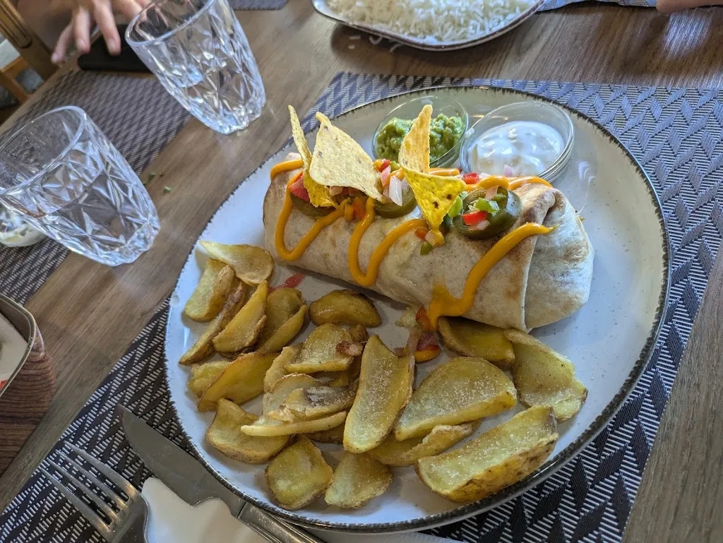 Menu_EL CAPRICHO_San Miguel de Salinas_image_6