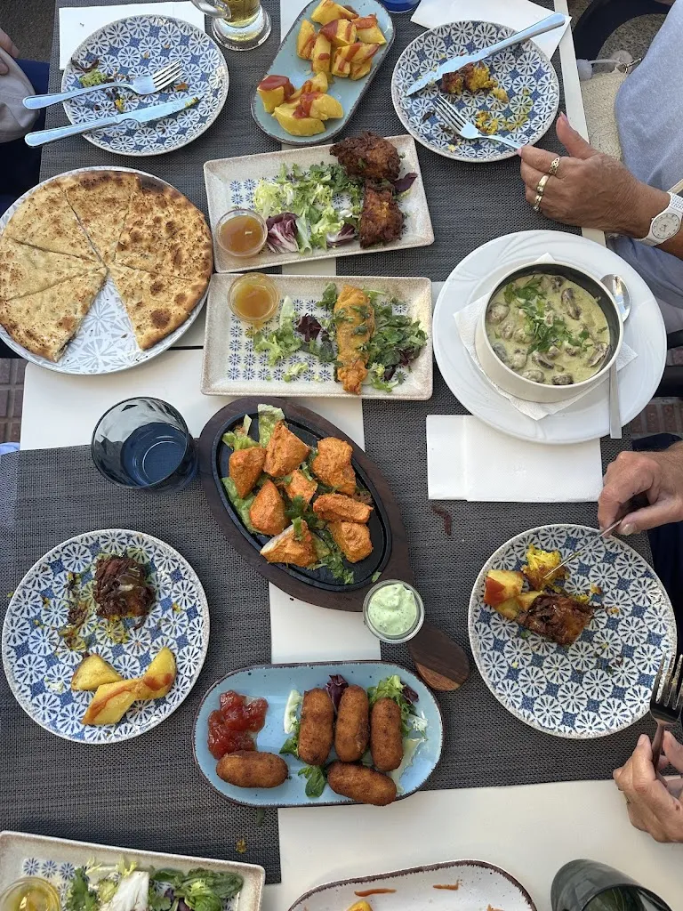 EL CAPRICHO_San Miguel de Salinas_slider_image_2