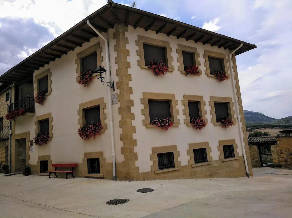 Casa Rural El Encinedo restaurant in Genevilla