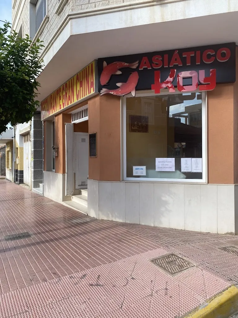 Restaurante Koy Asiatico restaurant in San Miguel de Salinas