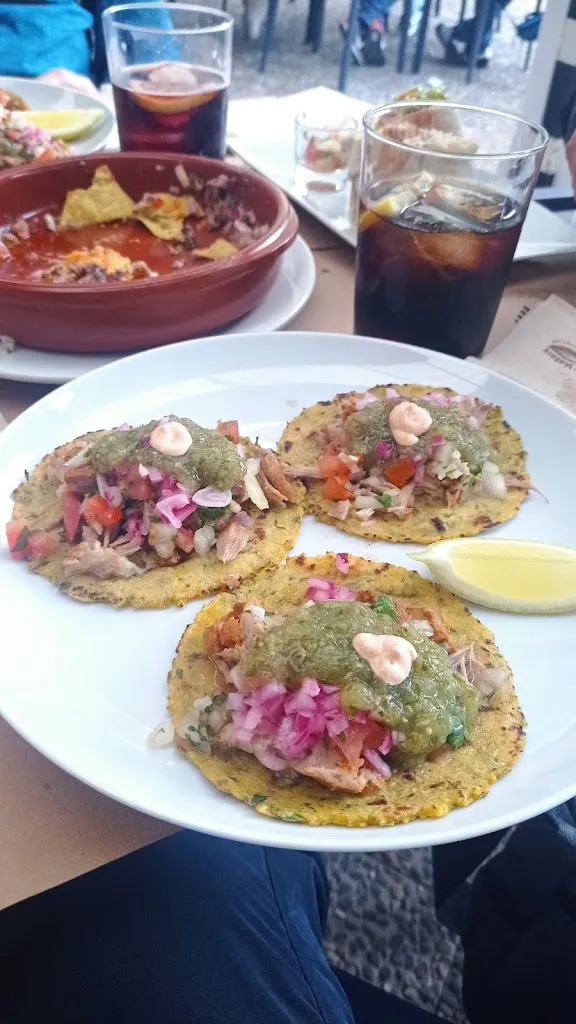 Patricia Destakate_Bar Piscina de Iguzquiza._Igúzquiza_review