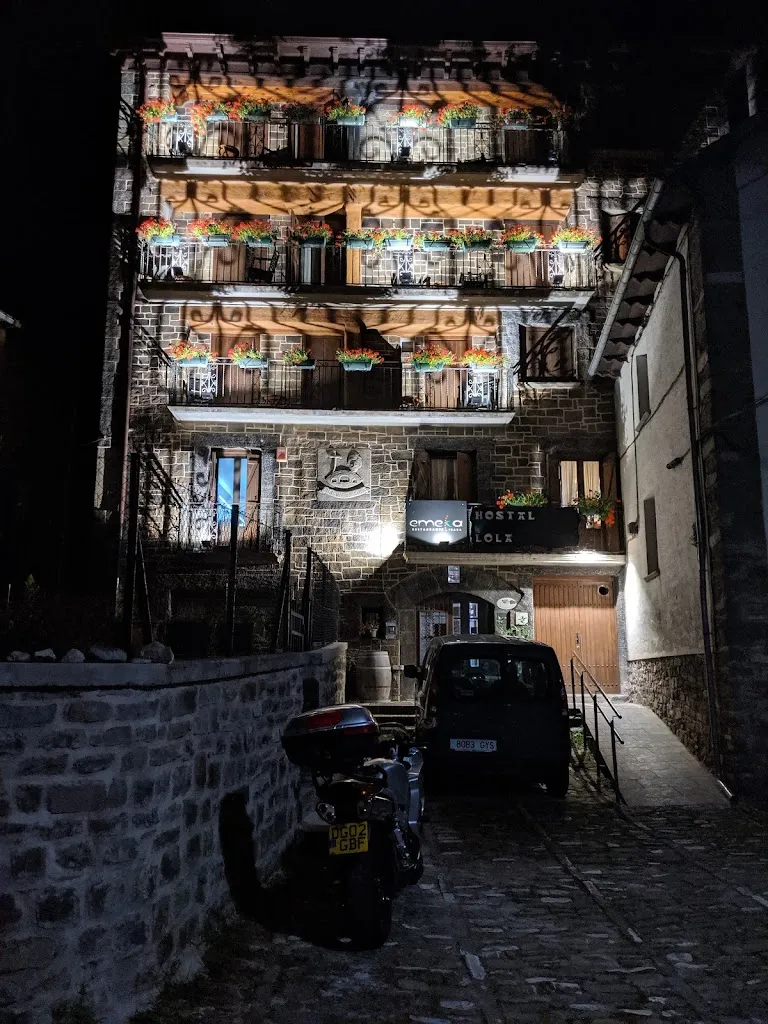 Jon Ingram_Hostal Lola_Isaba/Izaba_review