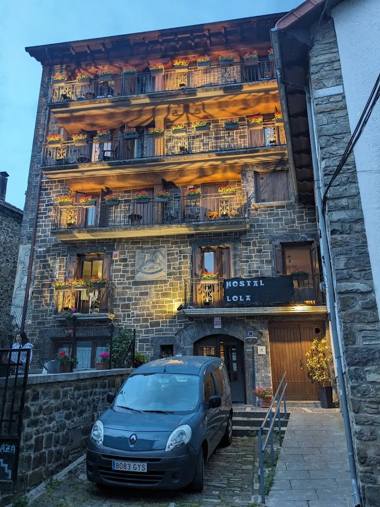 Hostal Lola restaurant in Isaba/Izaba