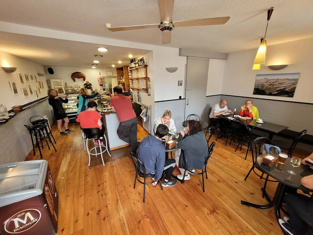 Taberna Ogia Pan_Isaba/Izaba_slider_image_1