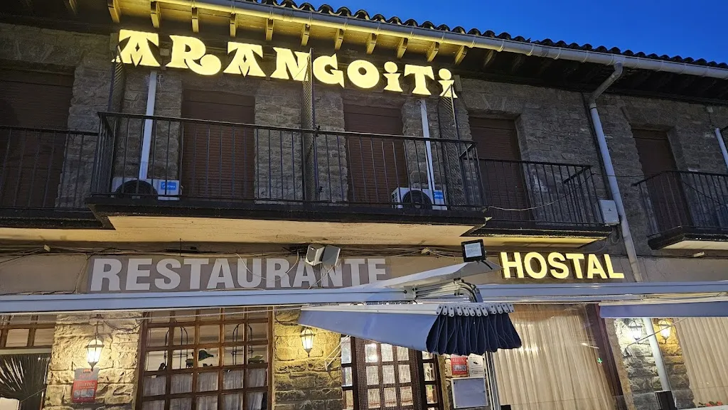 Hostal Restaurante Arangoiti restaurant in Izagaondoa