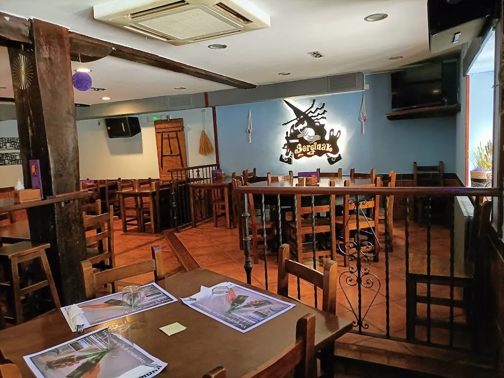 Sorginak Taberna restaurant in Lakuntza