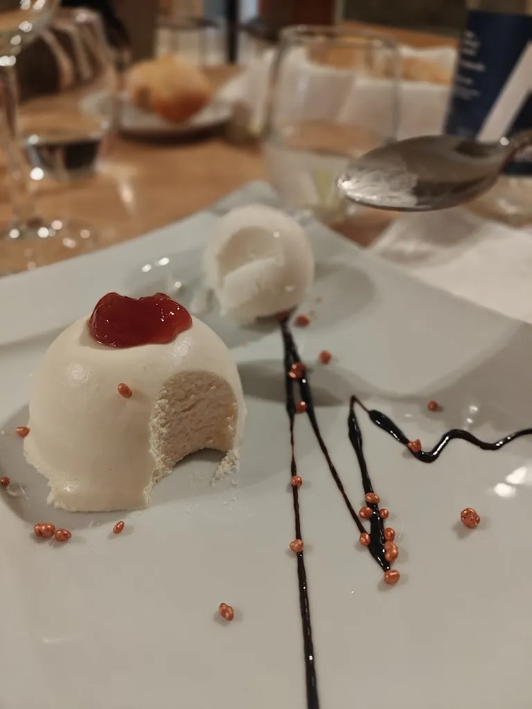 Amaia Meléndez Pérez_Casa Perico_Larraga_recensione