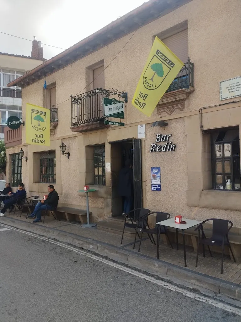Bar Redín restaurant in Larraga