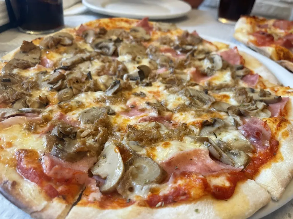 Gg Ramirez_Pizzeria Reggio_Cabana de Bergantiños_review