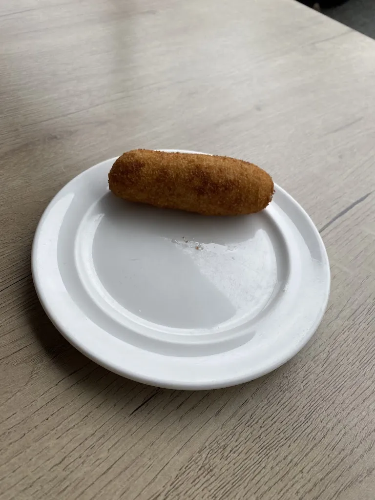 Montse Quevedo_Bar Ainhoa_Lekunberri_review