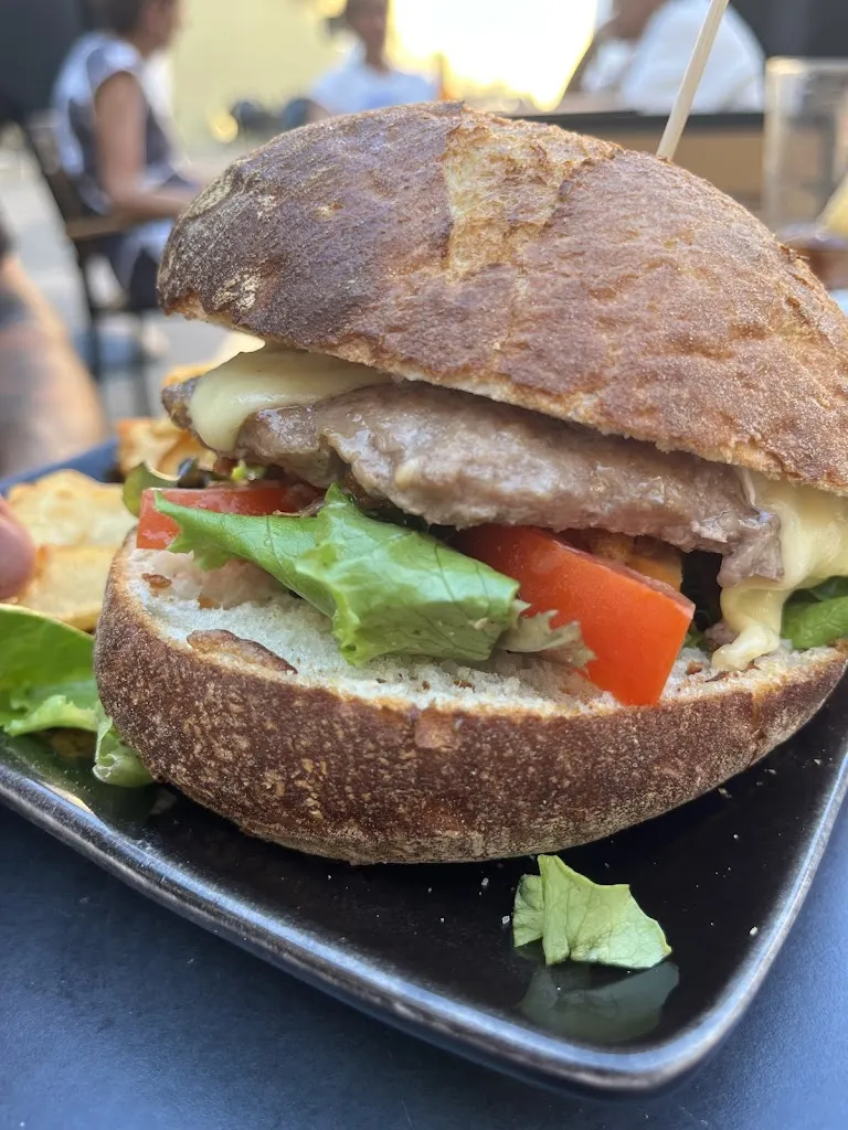 Aisling Heaphy_Bar Bureli_Lumbier_review