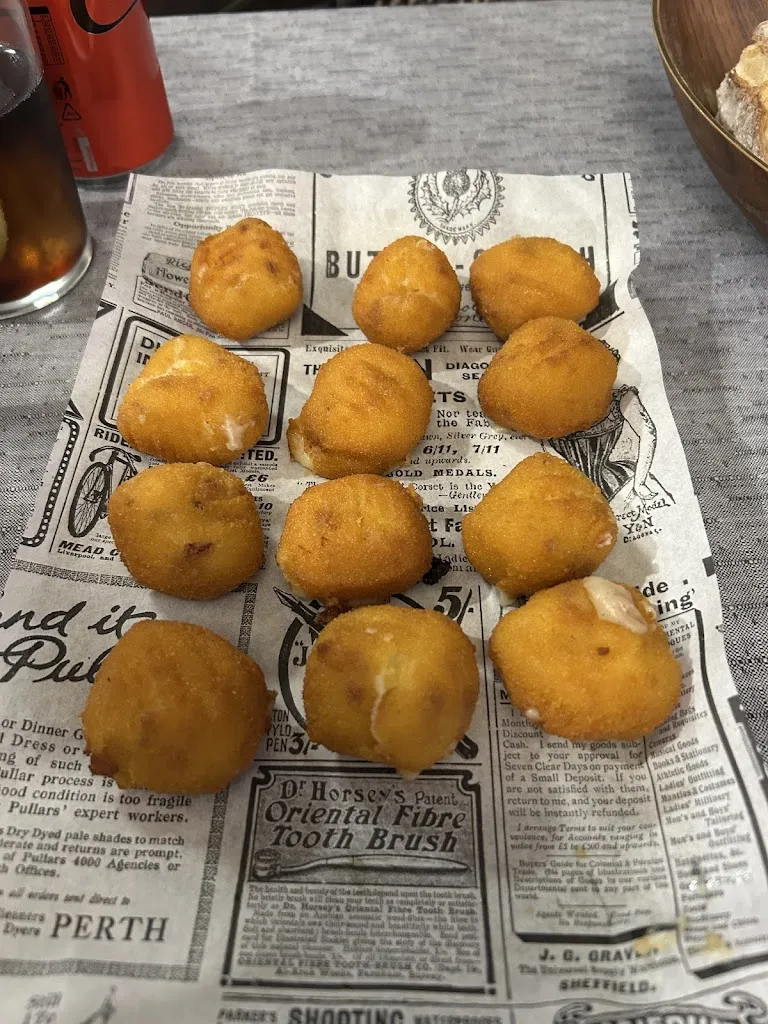 Avelino España Ron_Sidrería Asador Kupela_Lodosa_review