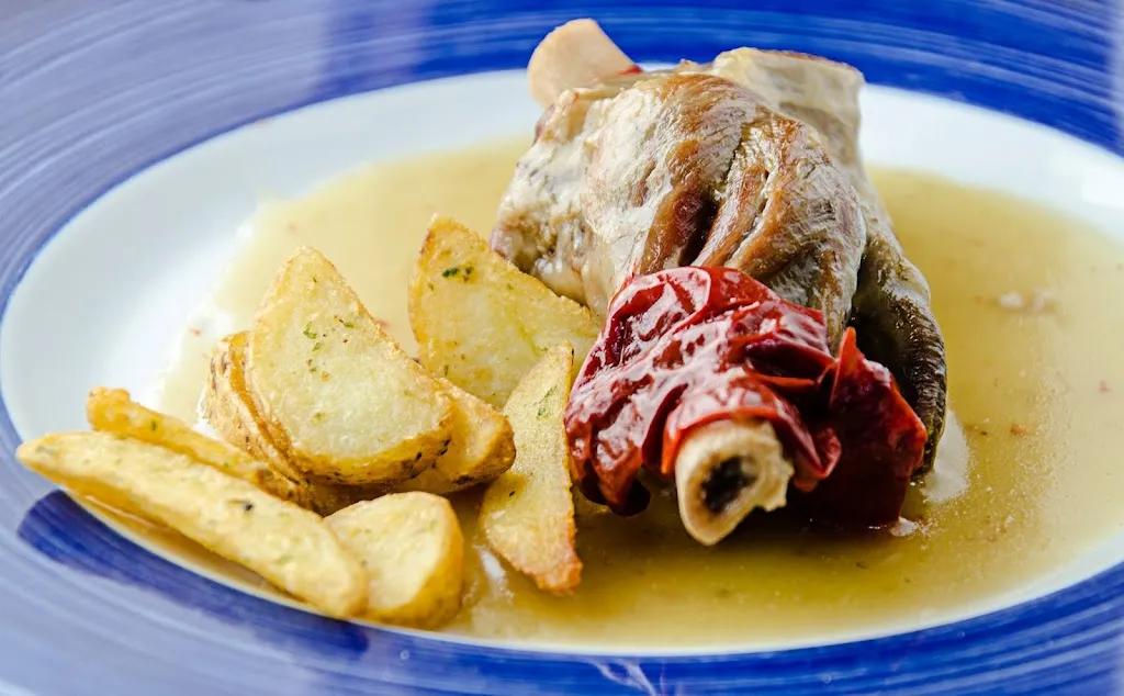 Hostal Restaurante Marzo_Lodosa_slider_image_2