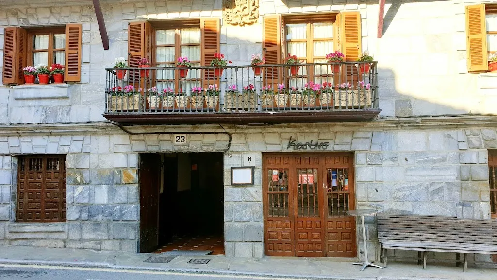 Kasino Jatetxea - Lesaka restaurant in Lesaka