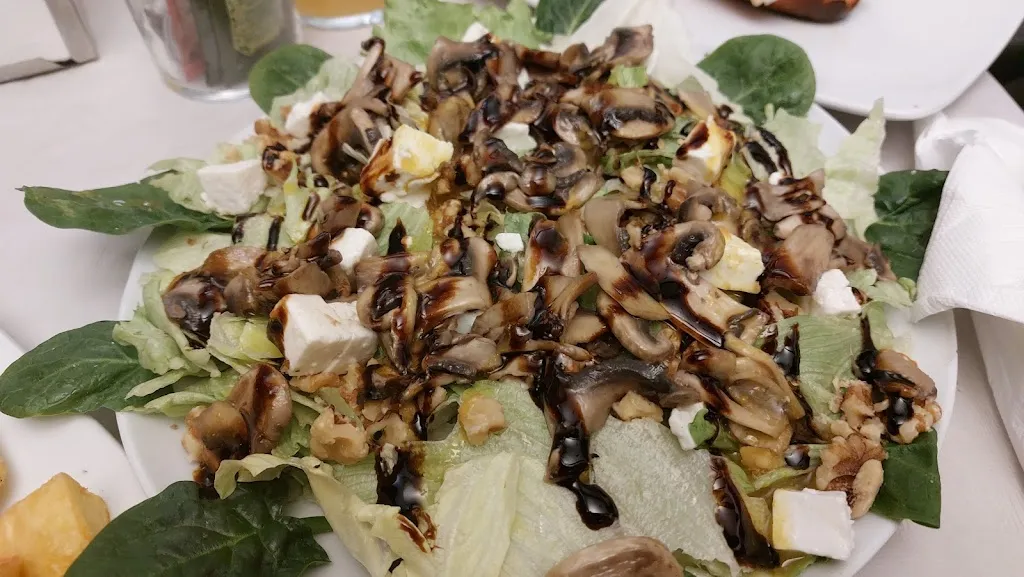 Iñigo Leon_JUBILATUEN OSTATUA SAN FERMIN_Lesaka_review