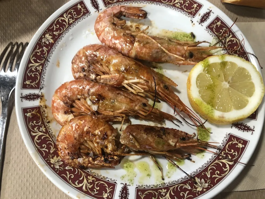 Mina_ZANTZONEA_Lesaka_review