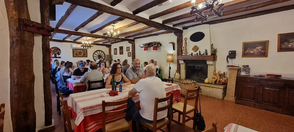 Bar Aialde restaurant in Lesaka