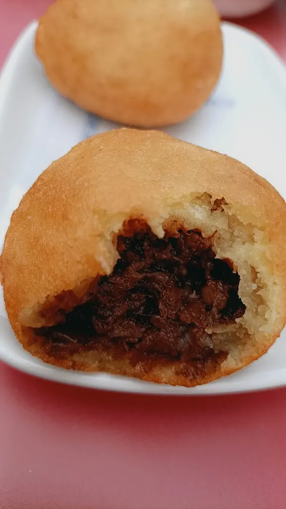 L C_Bar Telebote_Lesaka_review