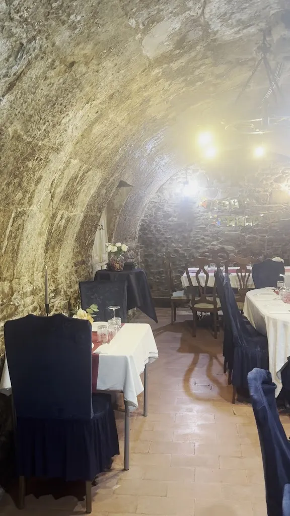 Вероніка Мовчан_La Carrera_Mendavia_review