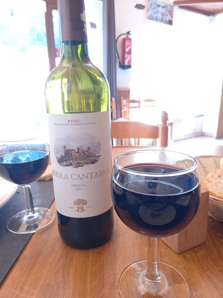 ASCIONE DENUIT MARIE-PAULE_Xaindu_Luzaide/Valcarlos_review