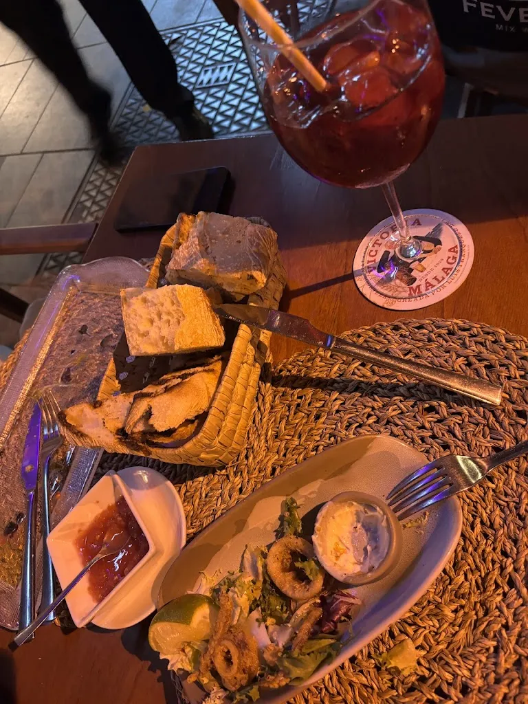 Alena Popova_De Mil Amores Madrid_Monreal_review