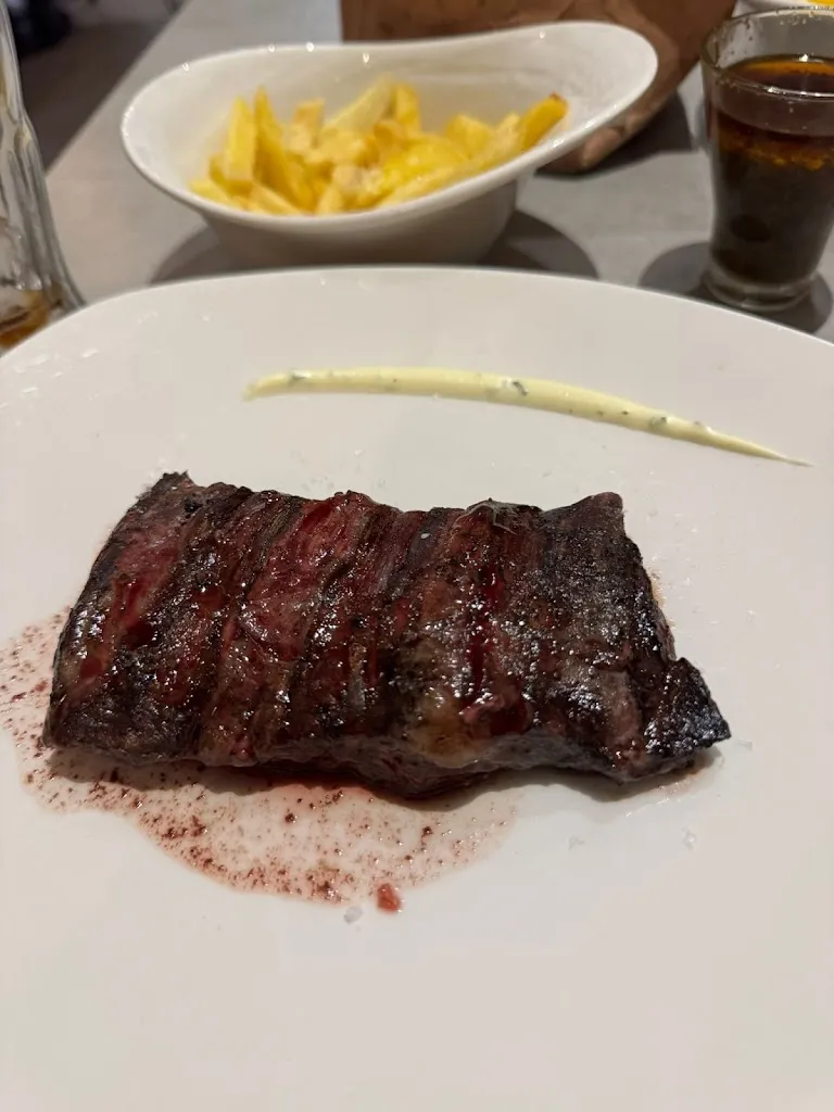 Larisa_Mu! el placer de la carne_Mues_review