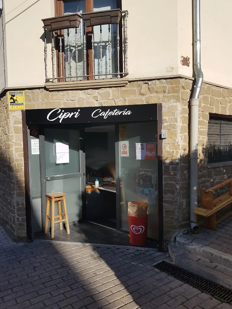 Cafetería Cipri restaurant in Monreal/Elo