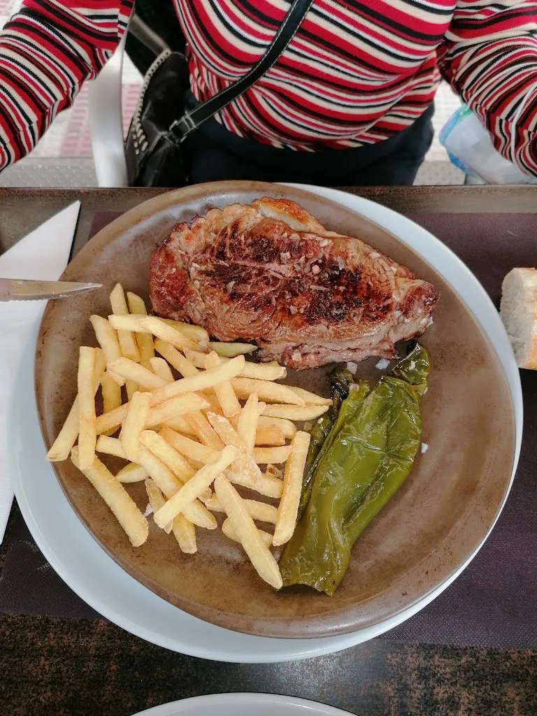 Menu_Cafetería Restaurante Zirbón_Monreal/Elo_image_5