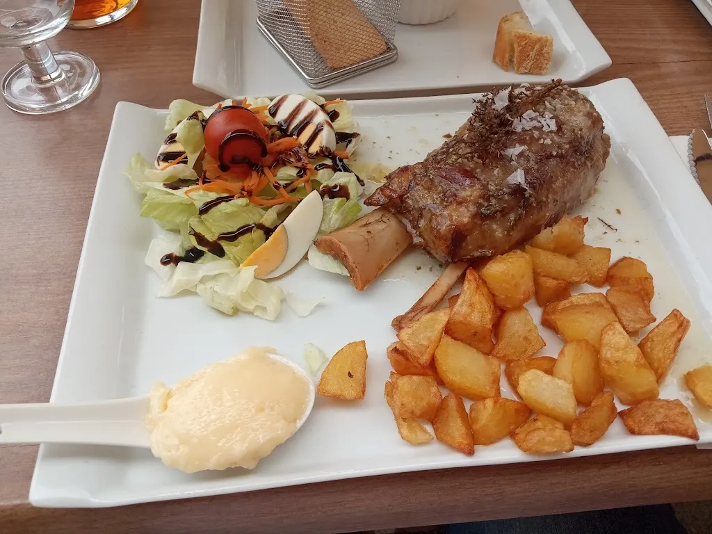 Menu_El Salsirut Restaurante_Monreal/Elo_image_6