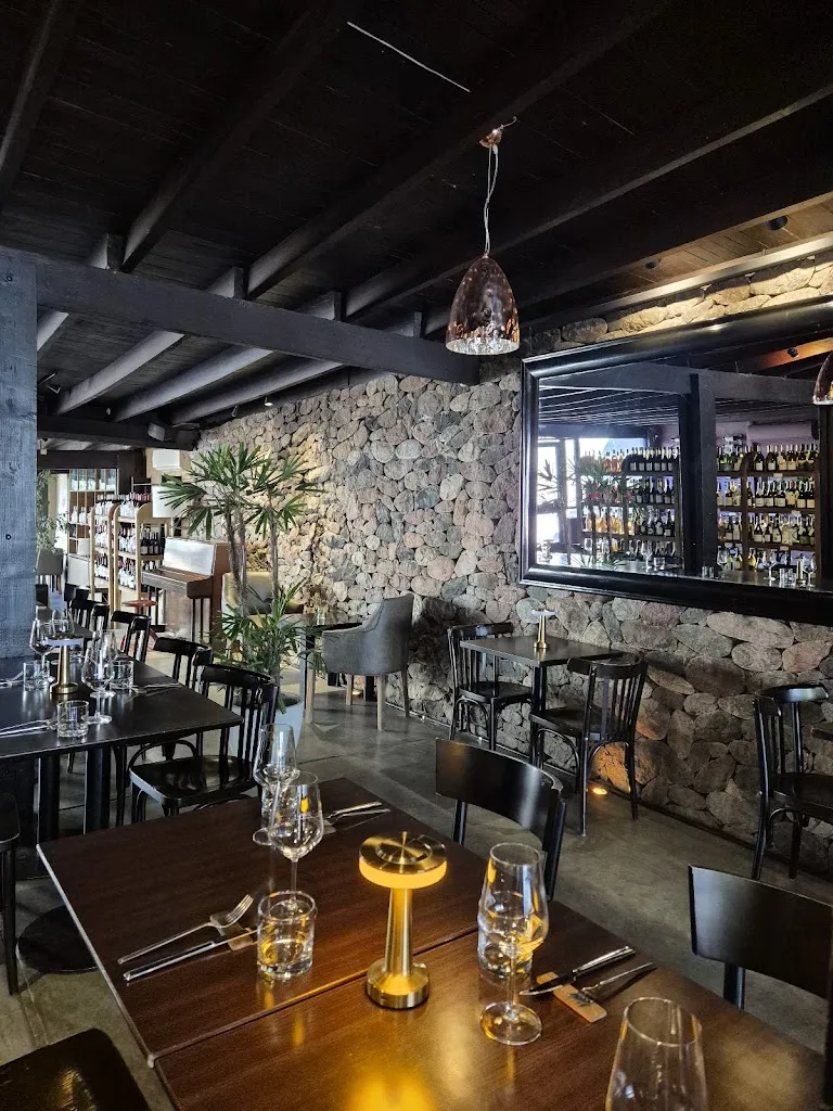 Cachè Bistro restaurant in Mendaza