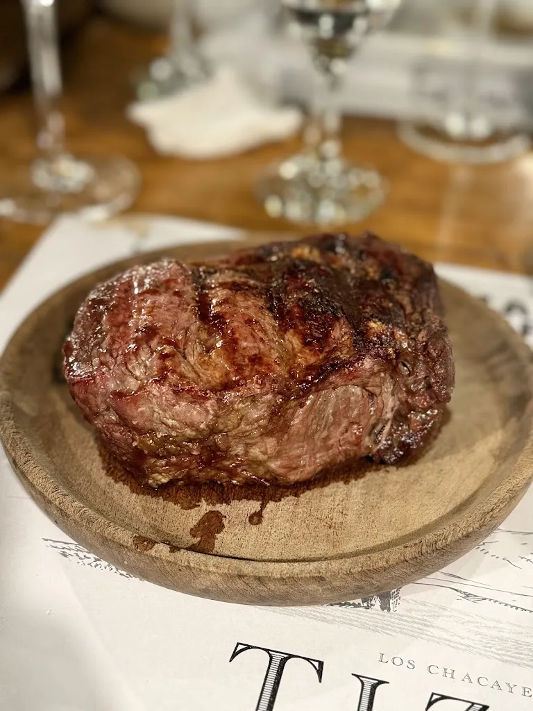 Adam Sangster_La Barra vinos & carnes_Mendaza_review