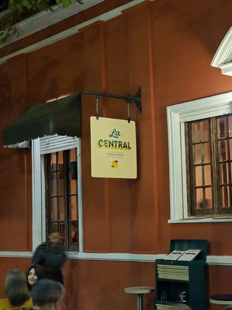 La Central Vermutería restaurant in Mendaza