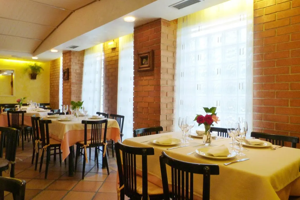 Restaurante -IBARBEROA- Jatetxea_Obanos_slider_image_1