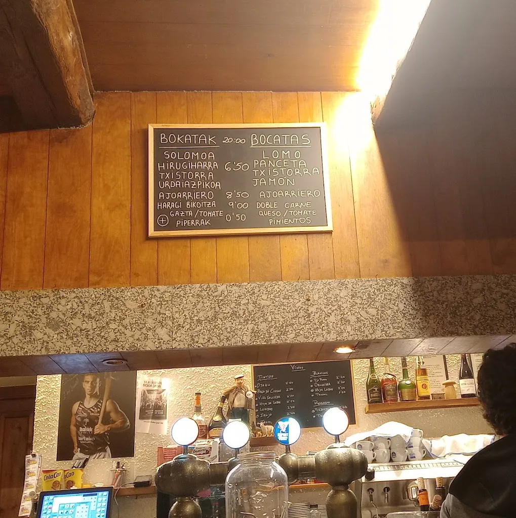 Javi Umaran_Bar Artzai_Ochagavía/Otsagabia_review