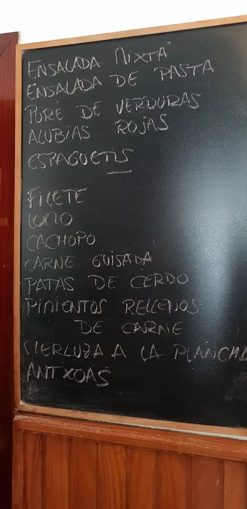 Linda Newnham_Bar-Restaurante Vista Alegre_Olazagutía_review