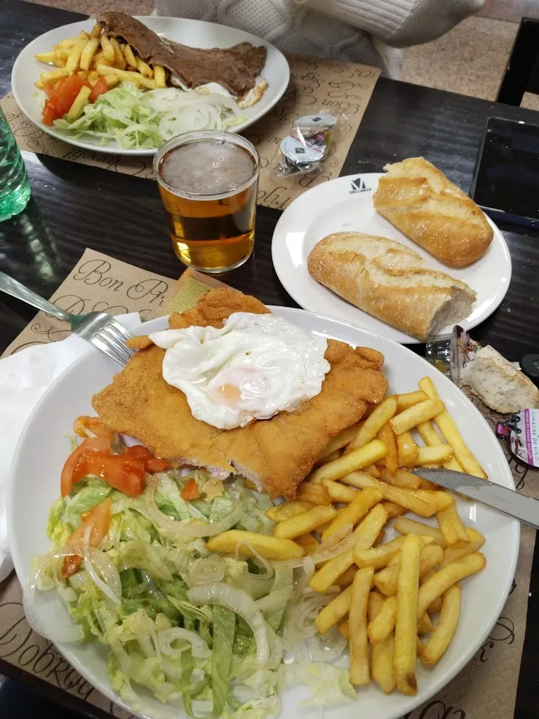 Matias Vasquez_Hotel Valcarce_Olazagutía_review